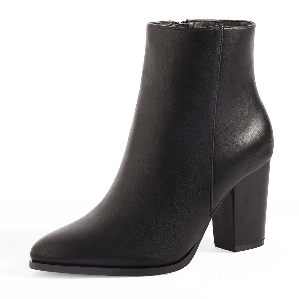 EUC Black Mia Block Heeled Mid Shaft Booties Size 8